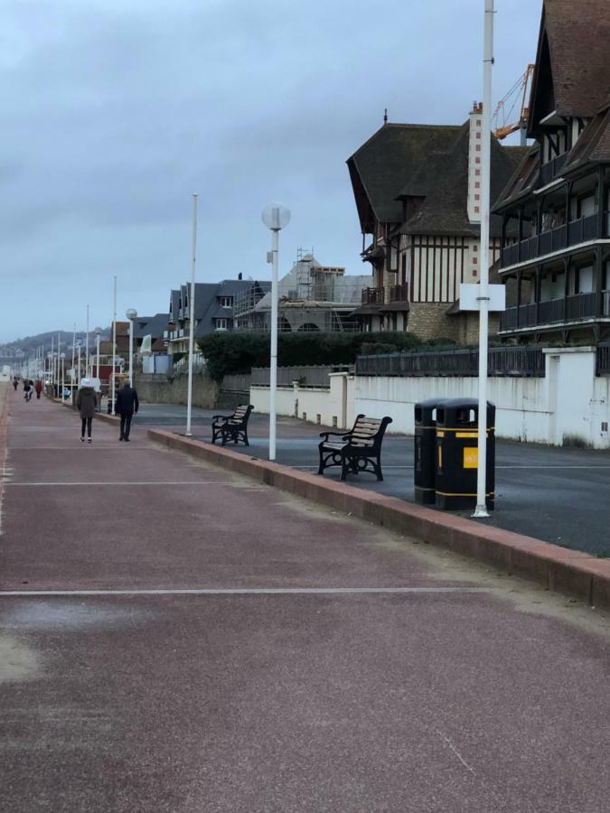 La Digue 45 Rue Des Lais De Mer Bénerville-sur-Mer Kültér fotó